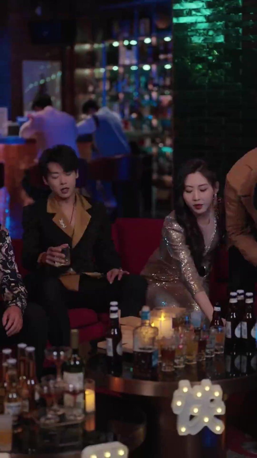 偷偷翘嘴，暗恋哥他爽到了封面图